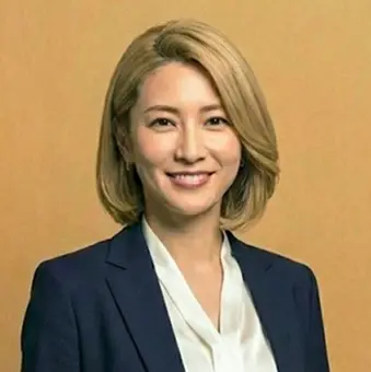高橋 彩花